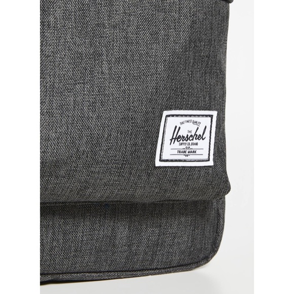 New Herschel Shoulder bag one strap sling One size - Picture 3 of 4